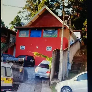  Estalagem Casa Da Dine- Cama E Cafe- Ao Lado Do Parque Cerejeiras Brasil
